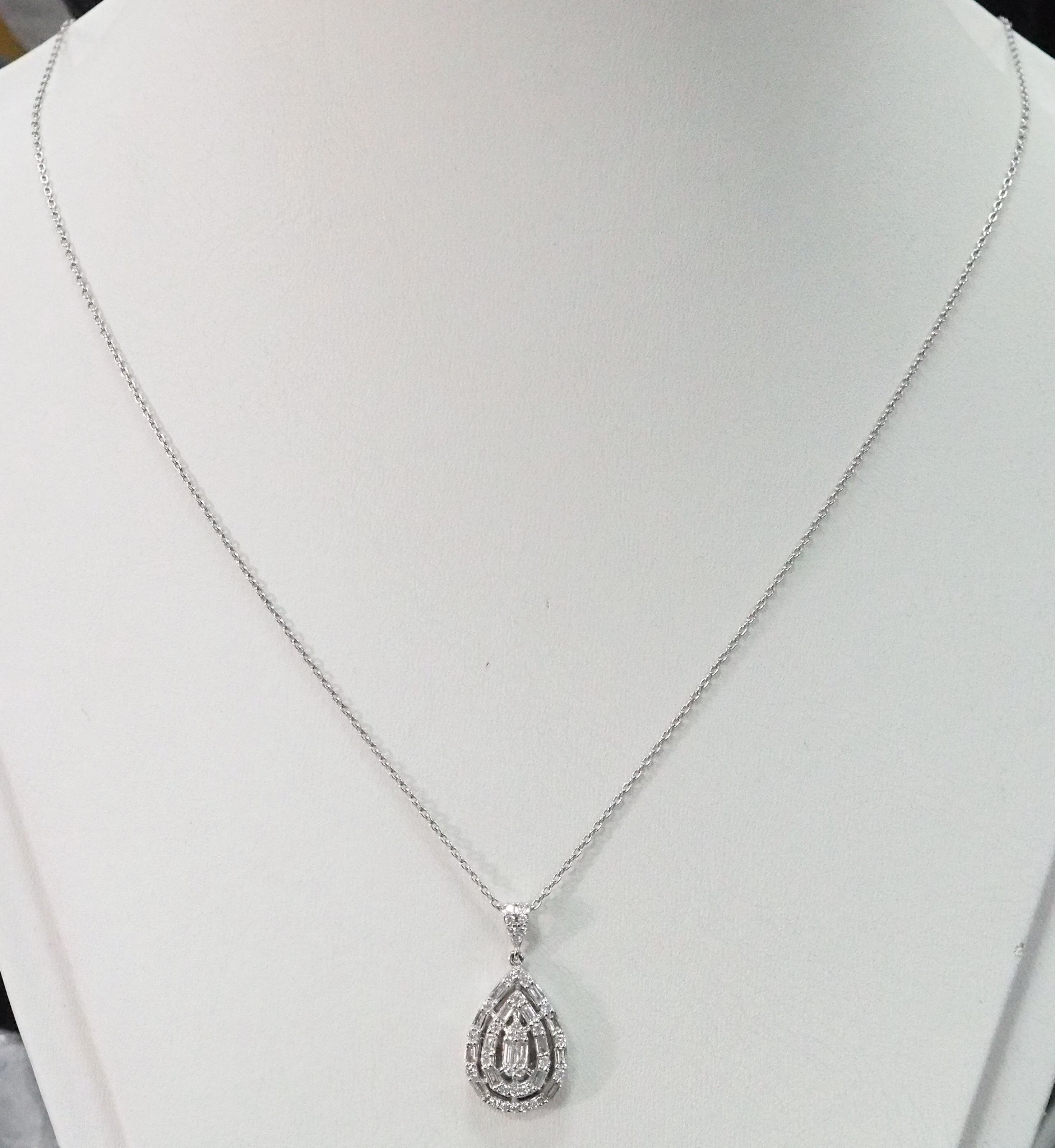 10491-000001 Подвеска на цепи (Au 585)